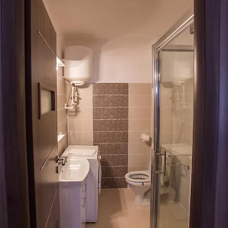 Le Petit Royal - Old City Center Appartement Bucarest